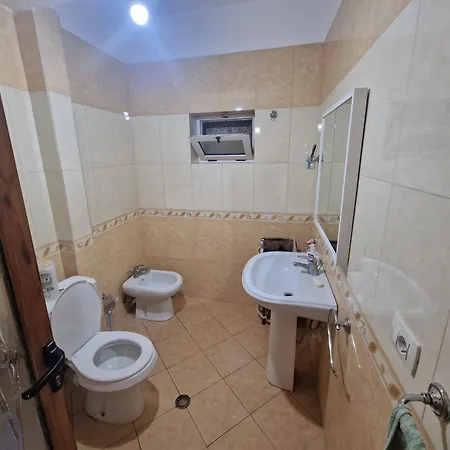 Lake Apartment * Pogradec