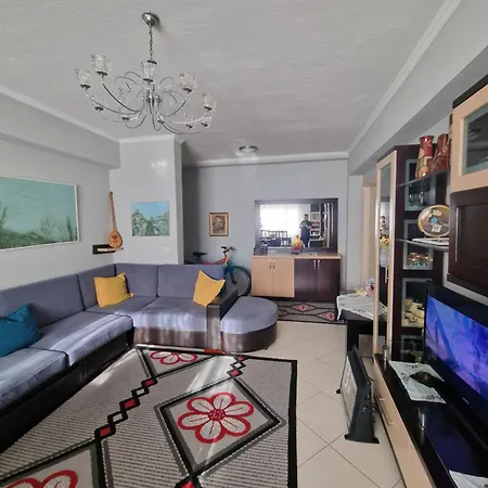 Lake Apartment Поградец